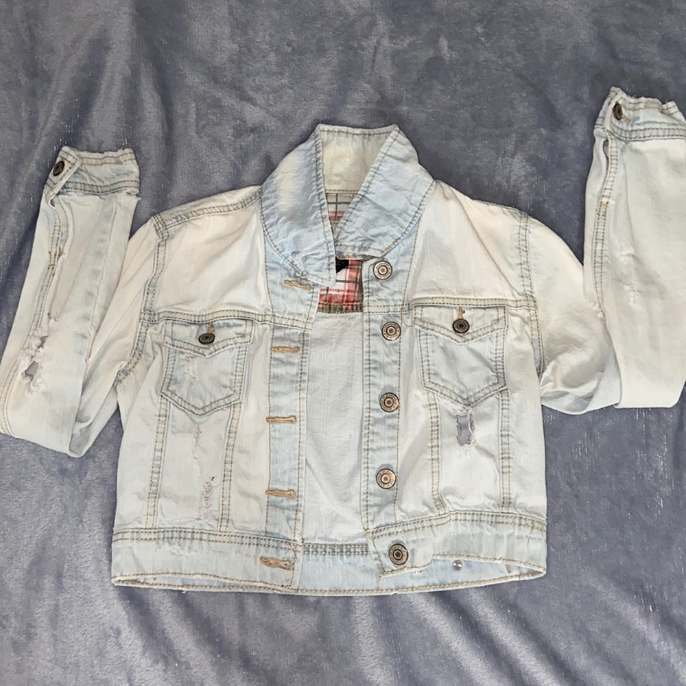 rue 21 cropped jean jacket